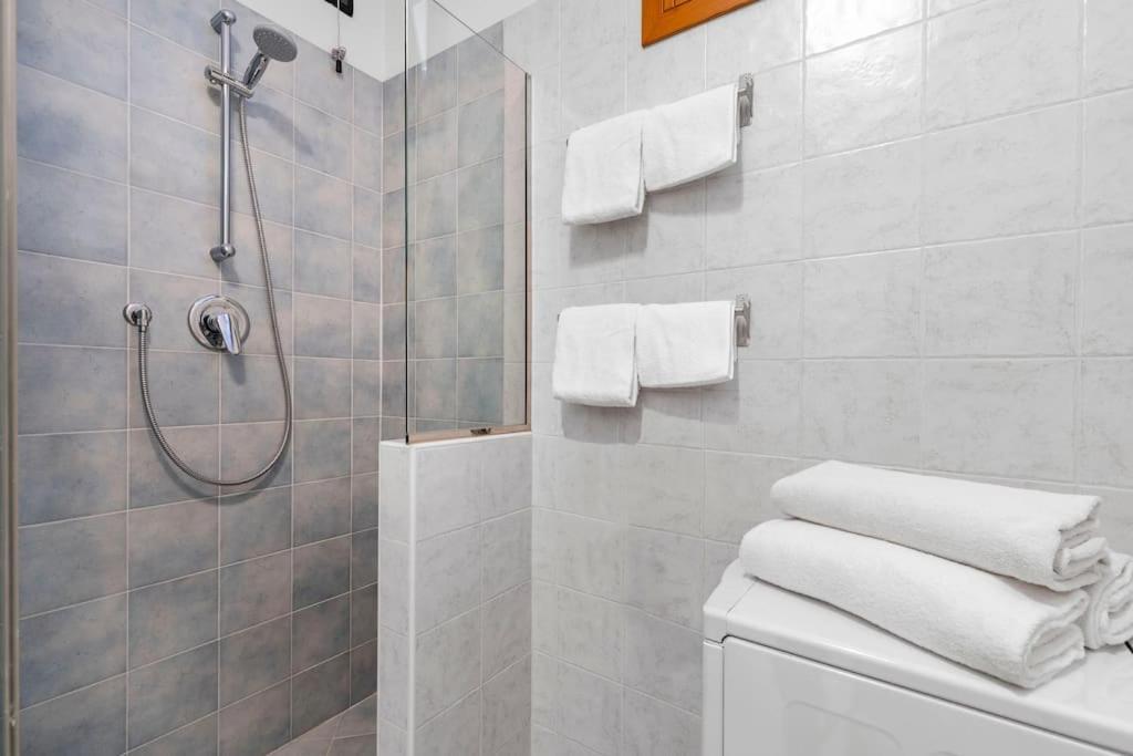 Enjoy Home - Appartamento I Papaveri Padova Kültér fotó